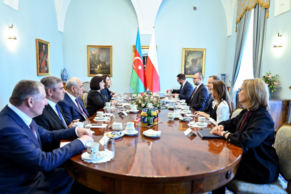 Speaker of Milli Majlis Sahiba Gafarova Meets with President of Republic of Poland