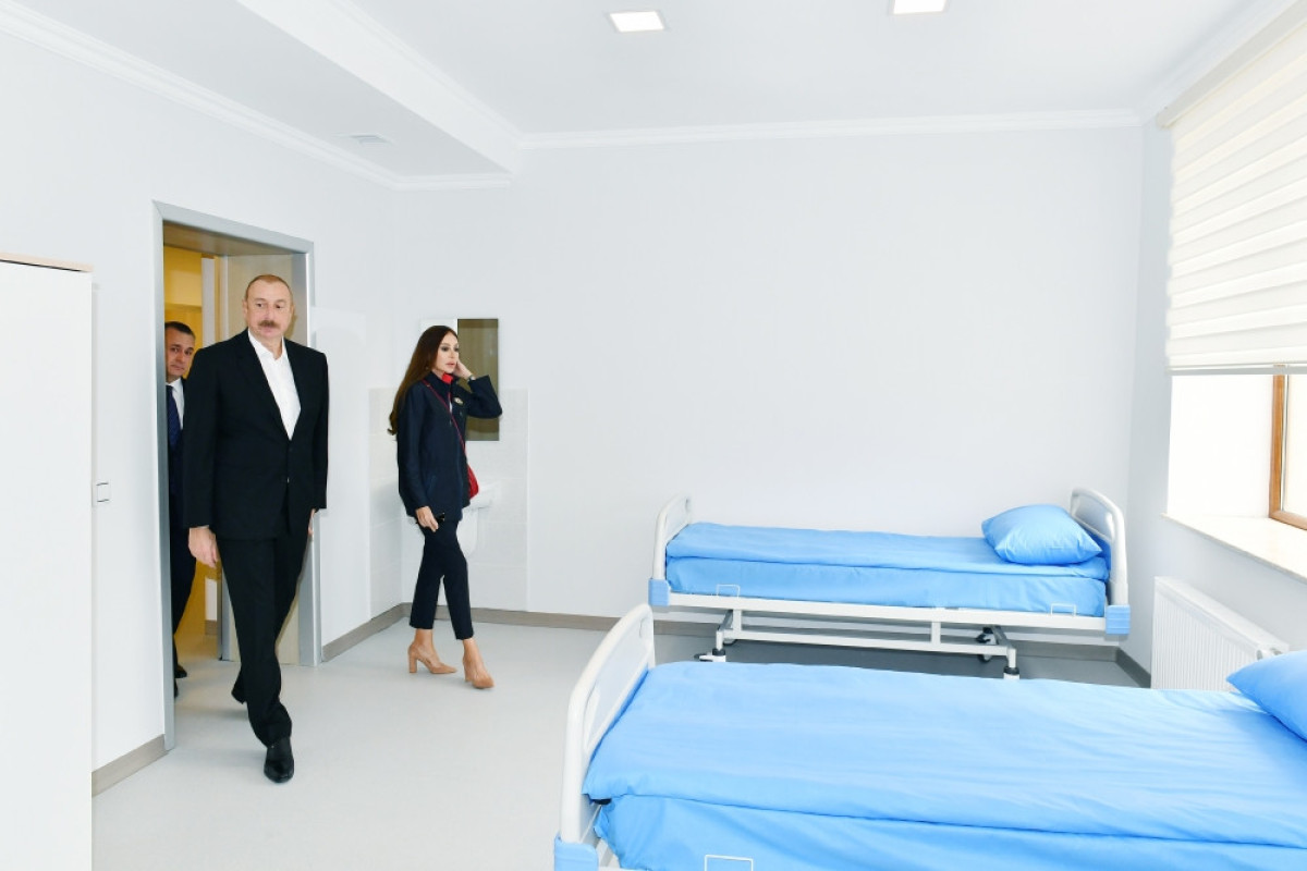 President Ilham Aliyev viewed conditions created at Maternity Home and Children’s Polyclinic of Salyan District Central Hospital-PHOTO -UPDATED 