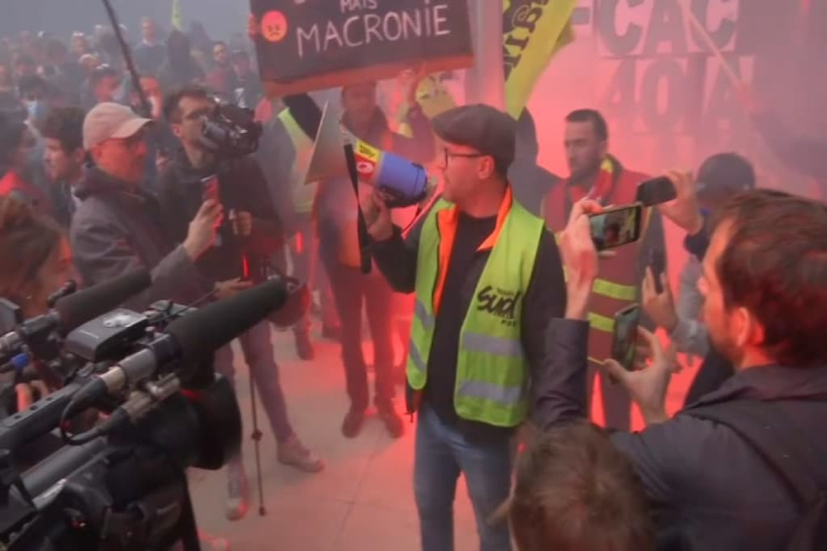 Protesters storm Paris Euronext building in anger over pension law