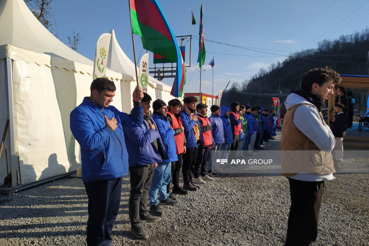 Peaceful protest of Azerbaijani eco-activists on Lachin–Khankendi road enters 131st day-PHOTO 