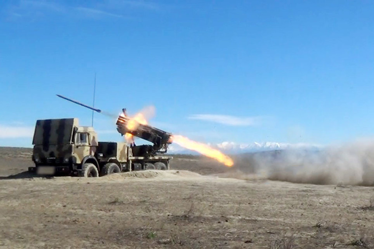 Exercises of rocket and Artillery Troops of Azerbaijan Army are underway-VIDEO 