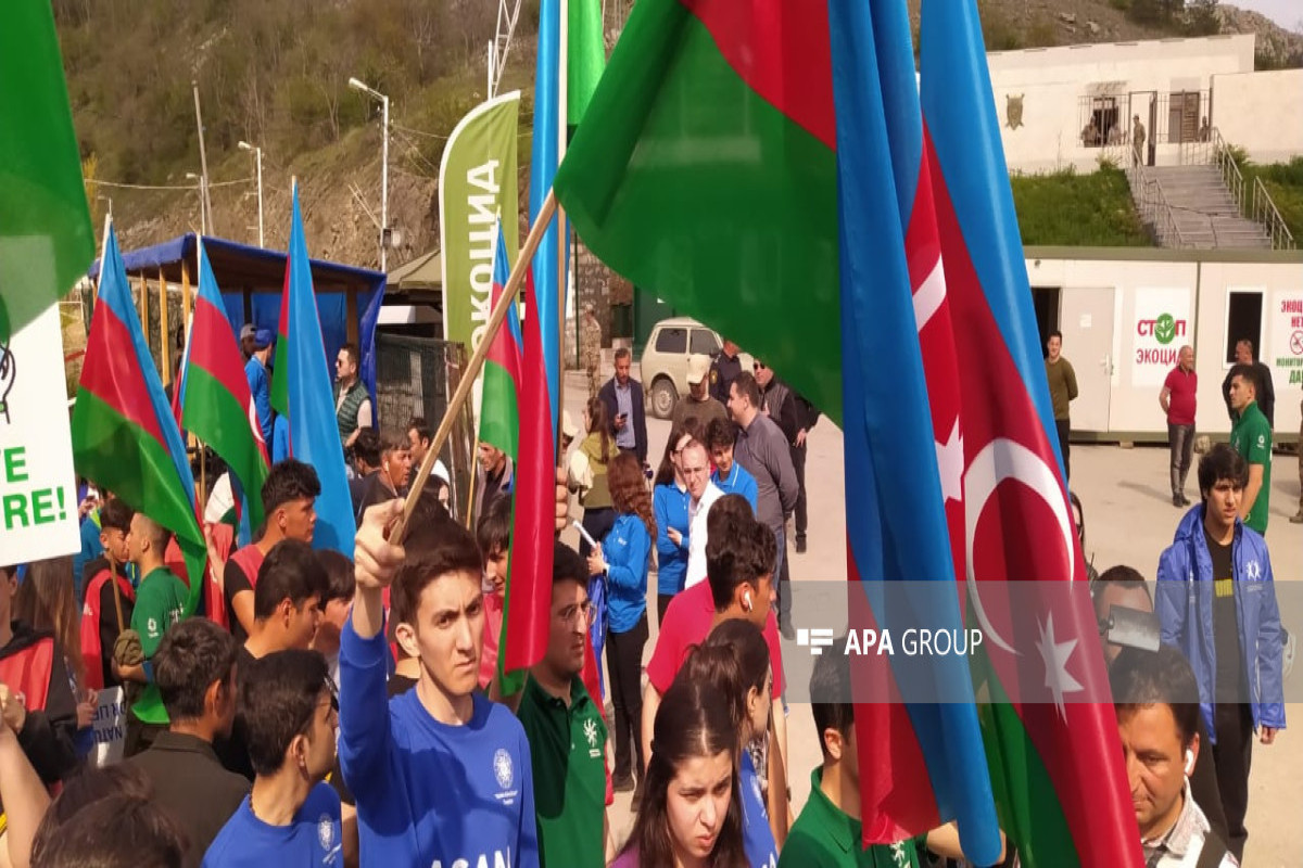 Azerbaijani eco-activists' protest action on Lachin-Khankandi road is temporarily suspended-PHOTO -UPDATED 
