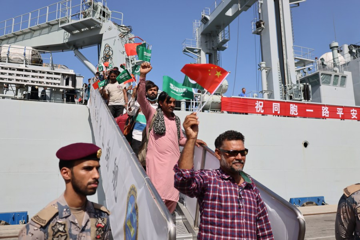 Chinese navy evacuates 493 more people from Sudan, including 221 foreigners