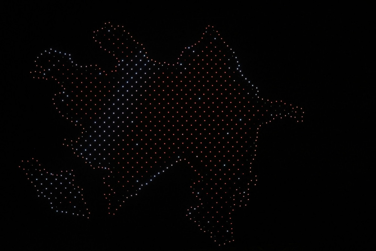 Baku hosts an enormous drone show for the first time-PHOTO 