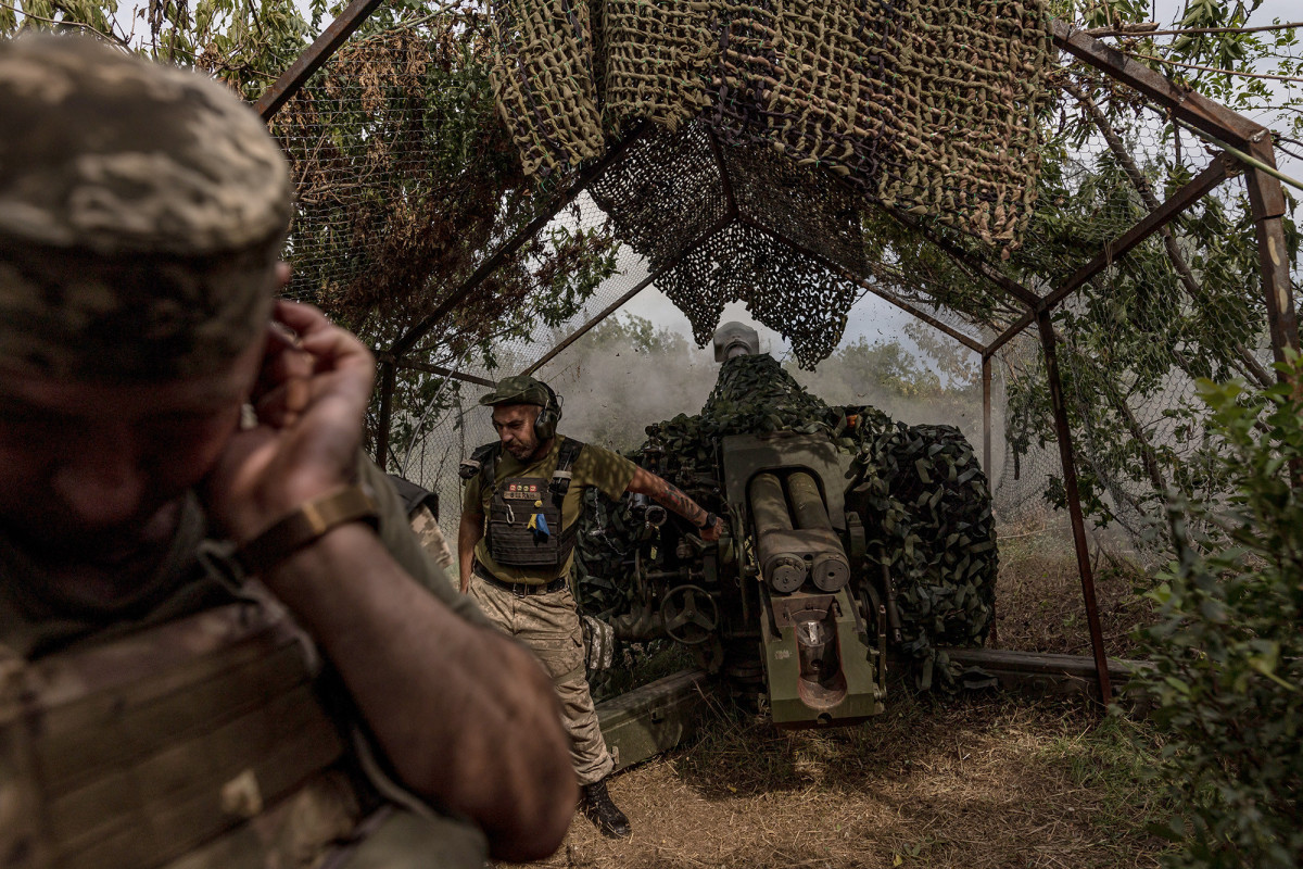 Heavy losses inflicted on Russians in east, Ukraine says