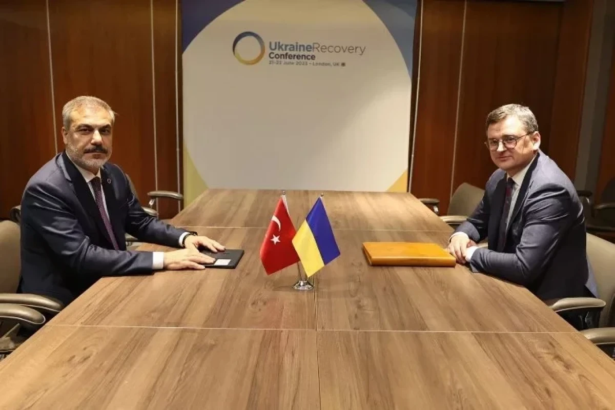 Hakan Fidan discussed Grain Deal with Ukrainian counterpart