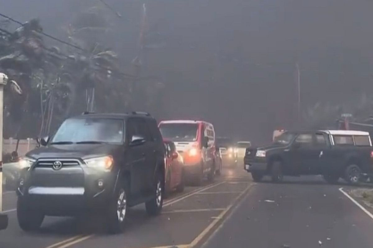 Heavy road closures announced as Maui fires rage