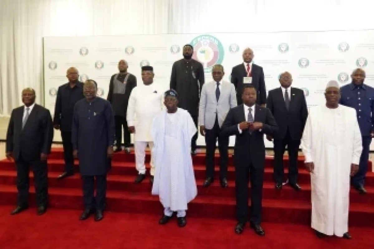 Tensions rise as West African nations prepare to send troops to restore democracy in Niger