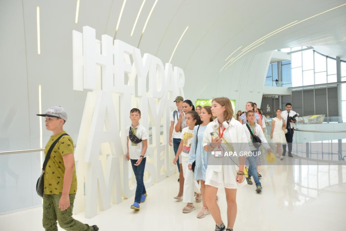 Ukrainian children’s excursion to Heydar Aliyev Center organized - PHOTO 
