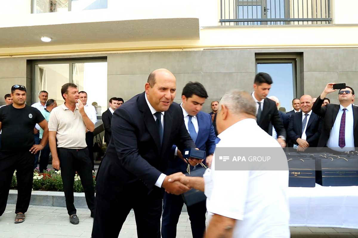 First resettlement of families seen off to Azerbaijan’s Fuzuli city has arrived at destination -PHOTO   -UPDATED -VIDEO 