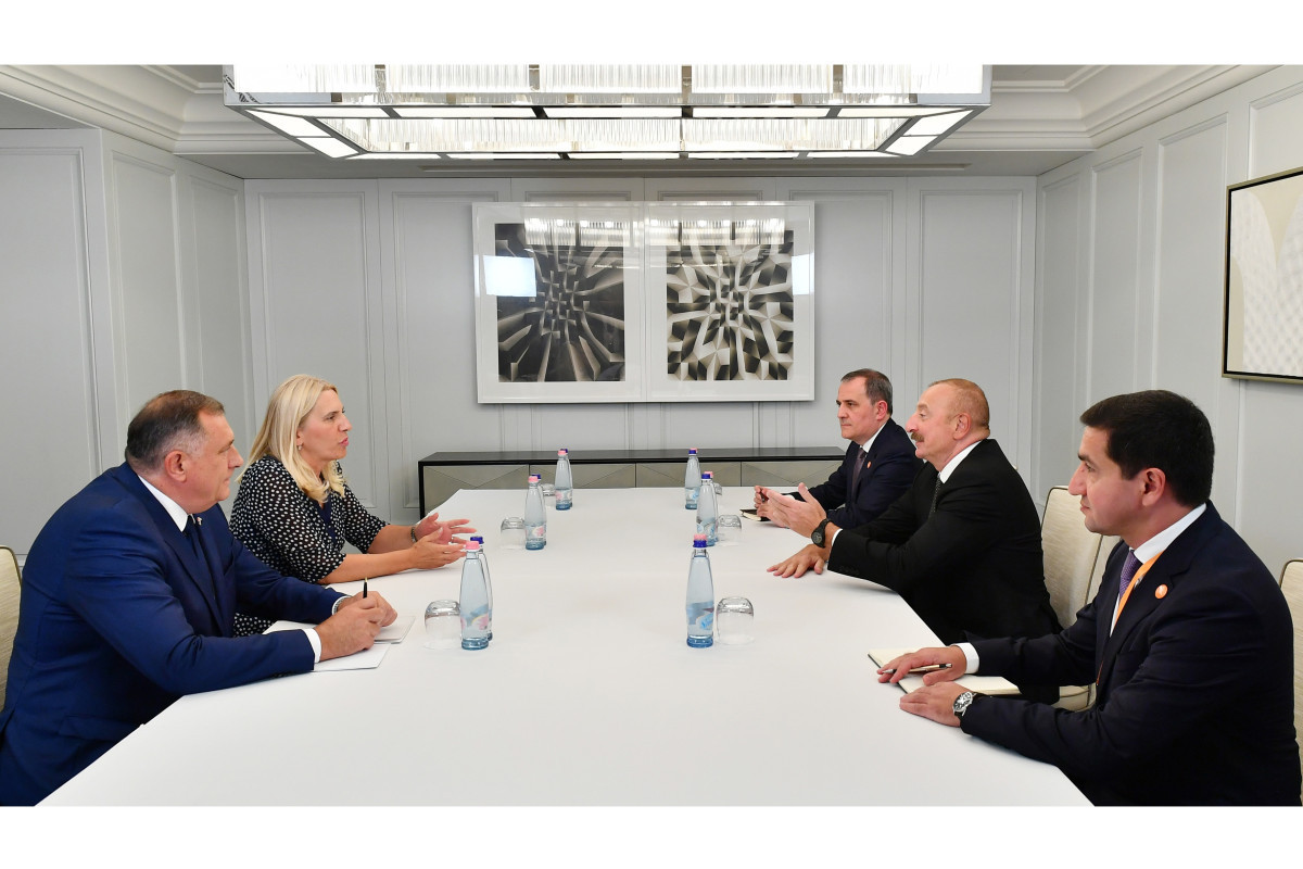 President Ilham Aliyev holds meeting with member of Presidency of Bosnia and Herzegovina Željka Cvijanović and President of Republic of Srpska Milorad-UPDATED 