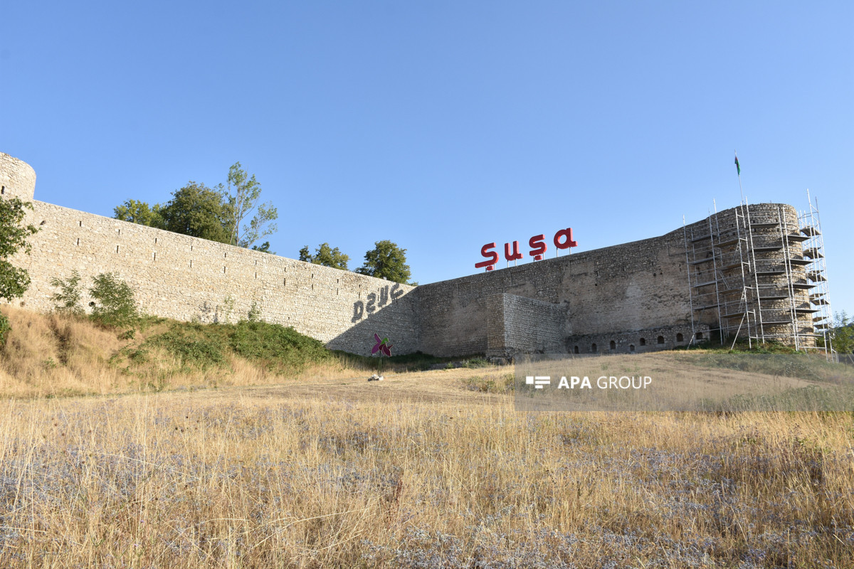Presidents of Azerbaijan and Uzbekistan viewed master plan of Shusha