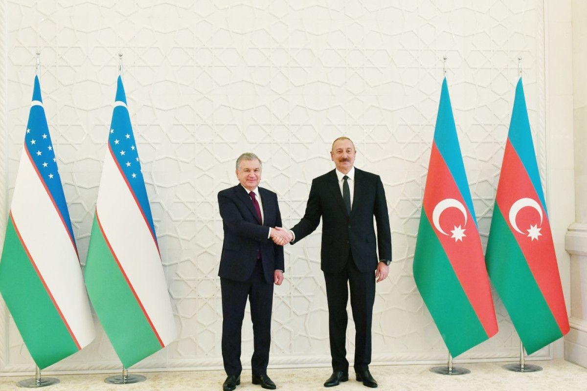 Presidents of Azerbaijan and Uzbekistan and their wives met with residents of new residential complex in Fuzuli-UPDATED 
