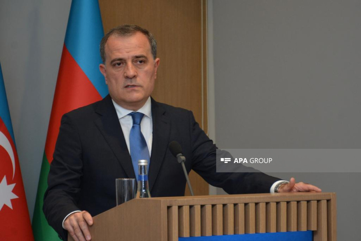 Armenia keeps Azerbaijan