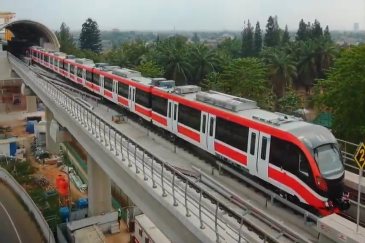 Indonesia launches sky train in capital, hopes to ease traffic and pollution