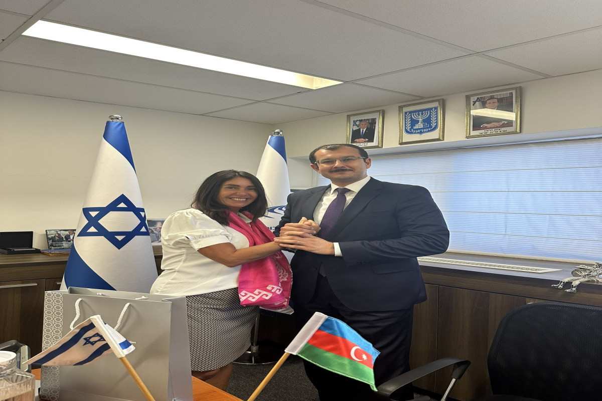 Azerbaijani ambassador, Israeli transport minister discuss Middle Corridor
