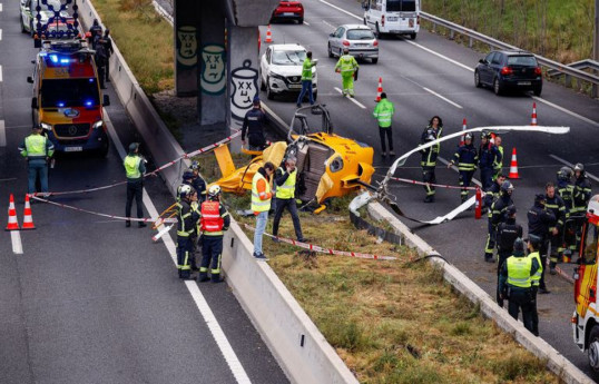 Helicopter crashes on Madrid ring road, three injured