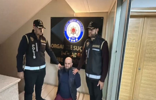 Türkiye detains criminal who is wanted on a blue bulletin