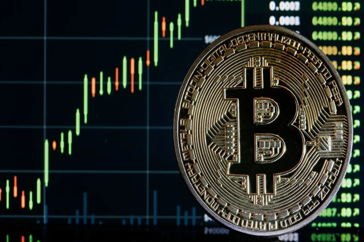 Bitcoin surpasses $44,000, first time since April 5, 2022