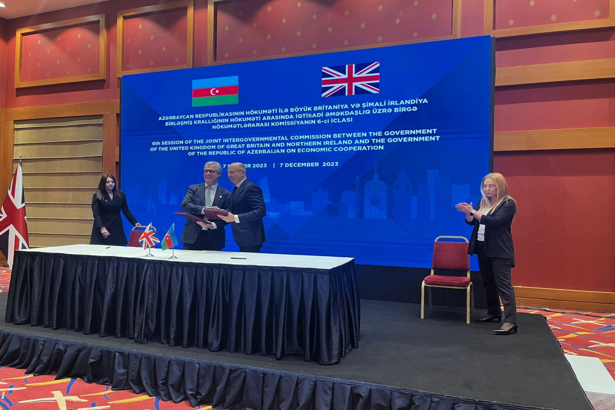 Azerbaijan, UK sign Protocol on 6th meeting of Intergovernmental Commission