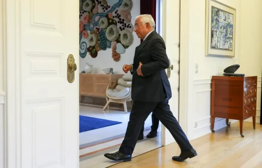Portugal’s president formalizes the dismissal of the Costa government