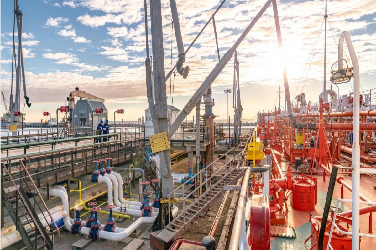 Volume of transportation of Kazakh oil to Baku port increases by more than 1 mln. tons