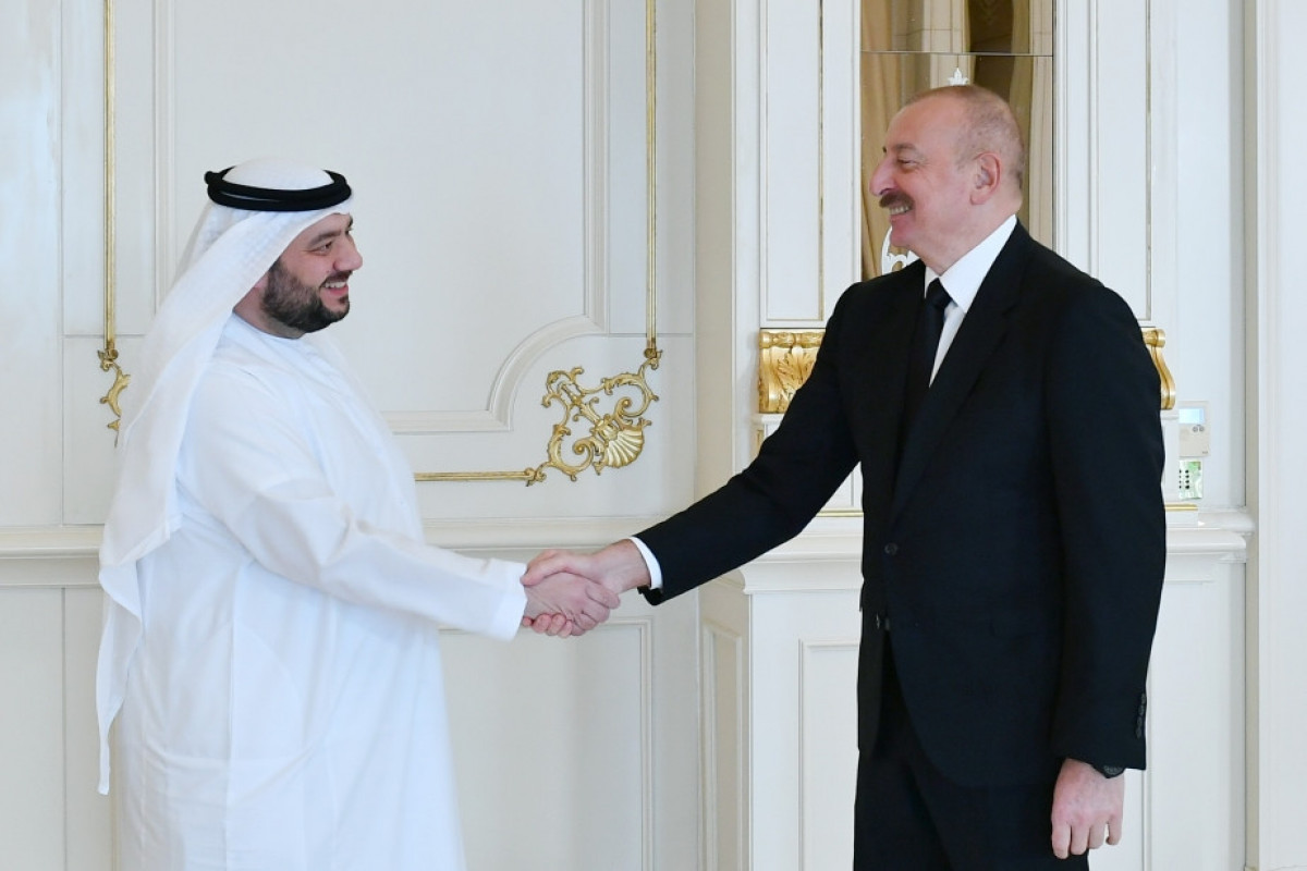 Mohamed Hassan Alsuwaidi, Minister of Investment of the United Arab Emirates and Ilham Aliyev, President of the Republic of Azerbaijan
