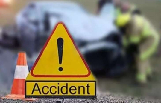 Road mishaps claim 11 lives in India