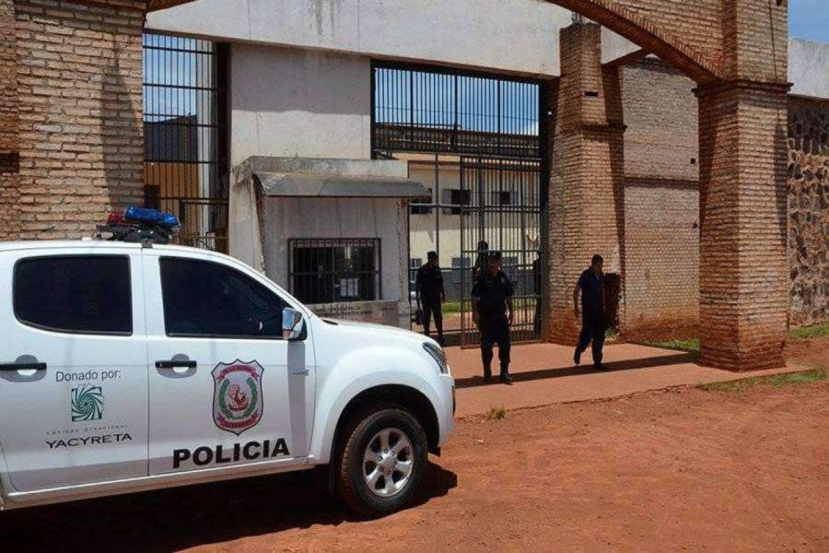 Inmates, police officer killed in huge operation at Paraguay’s largest prison