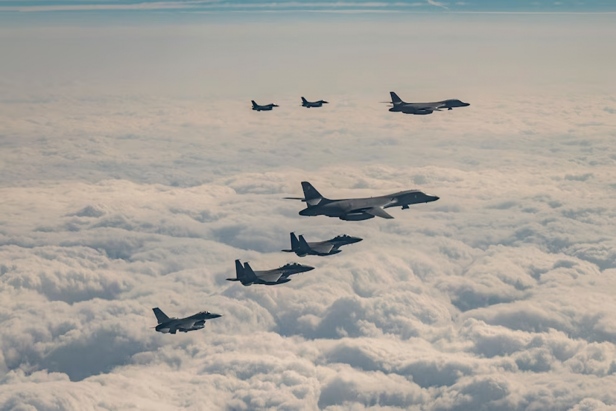 US flies a bomber for joint drills with South Korea, Japan