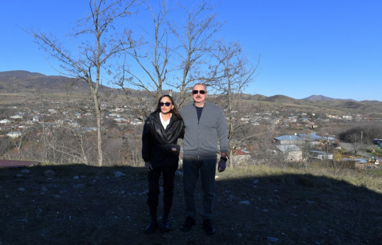 President Ilham Aliyev and First Lady Mehriban Aliyeva visited Girmizi Bazar settlement of Khojavand district