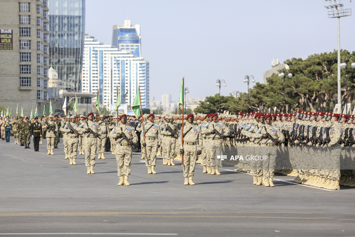 Azerbaijan raises retirement age of military personnel