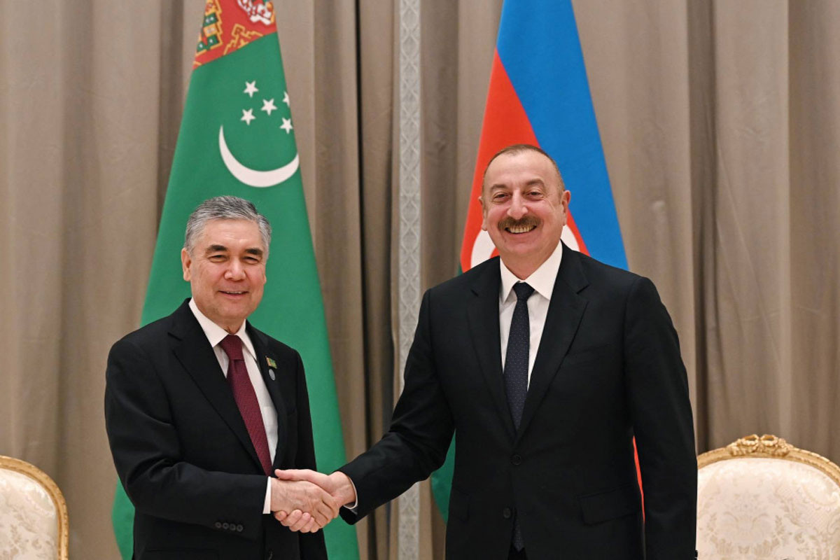 Gurbanguly Berdimuhamedov, the National Leader of the Turkmen People, Chairman of the Halk Maslakhaty of Turkmenistan and Ilham Aliyev, President of the Republic of Azerbaijan