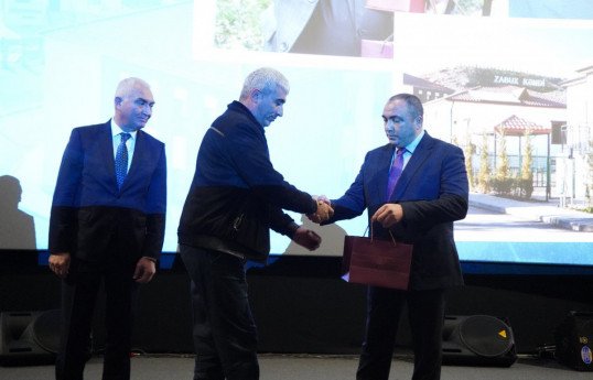 Families relocated to Azerbaijan's Zabukh were presented house keys-PHOTO -UPDATED 