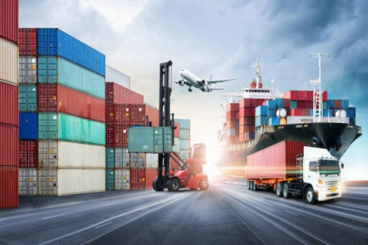 Azerbaijan exported non-oil products worth more than $1 billion to Russia this year