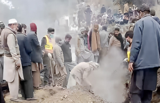 9 killed in housefire in NW Pakistan