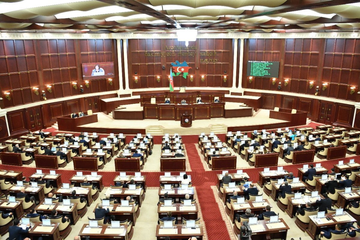 Azerbaijani MPs condemn France
