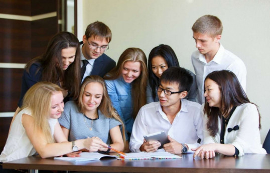 Number of foreign students studying in Azerbaijan reaches to 10,000