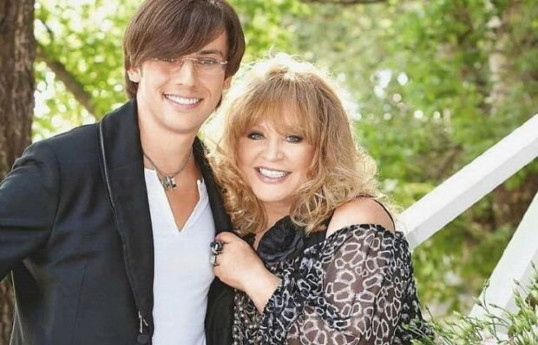 Investigative Committee checked Pugacheva and Galkin for articles about fakes against Russian army