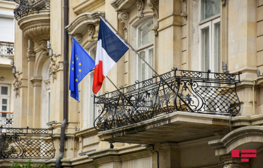Azerbaijan sends note verbale to Paris, declares two diplomats "personae-non-gratae"