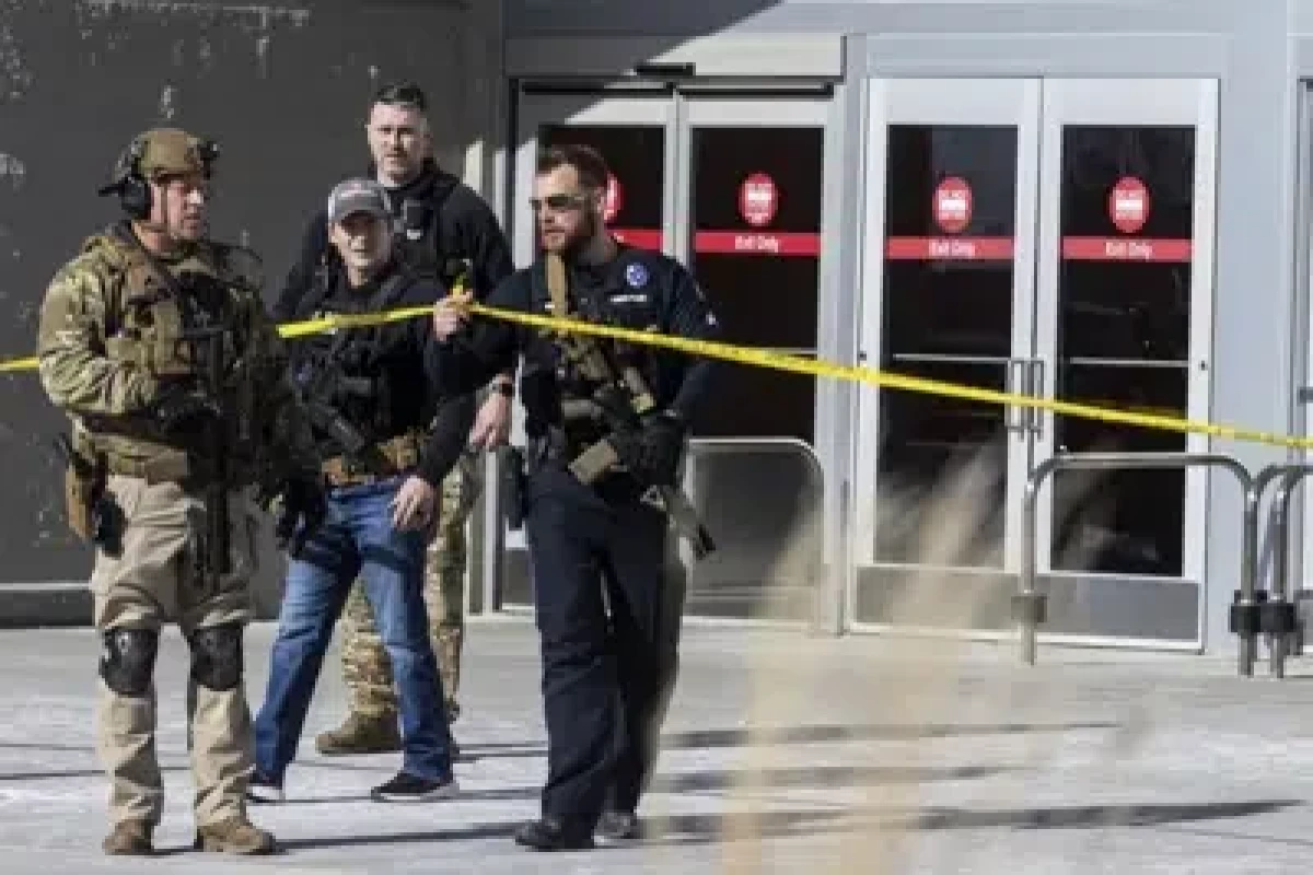 Police shoot armed man in Target store in Omaha
