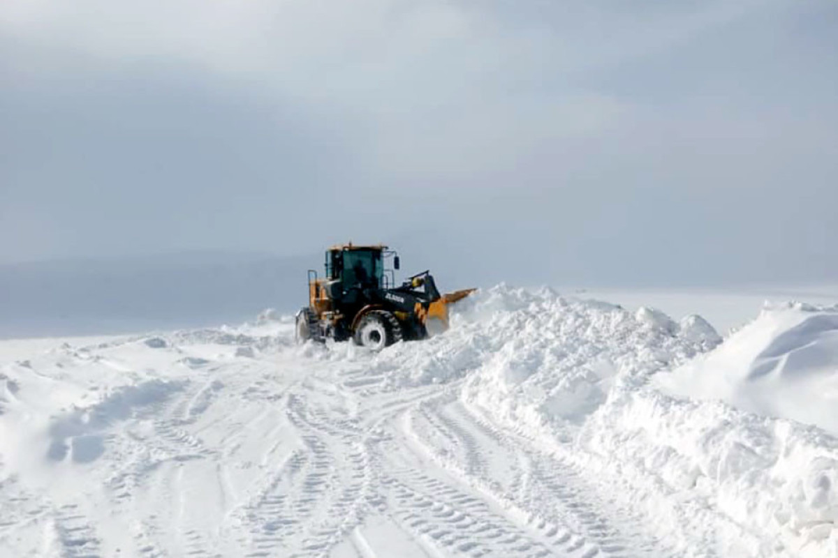 MoD: Up to 3,600 km of roads in Azerbaijan's Kalbajar, Lachin, and Dashkasan regions cleared from snow in January-VIDEO 