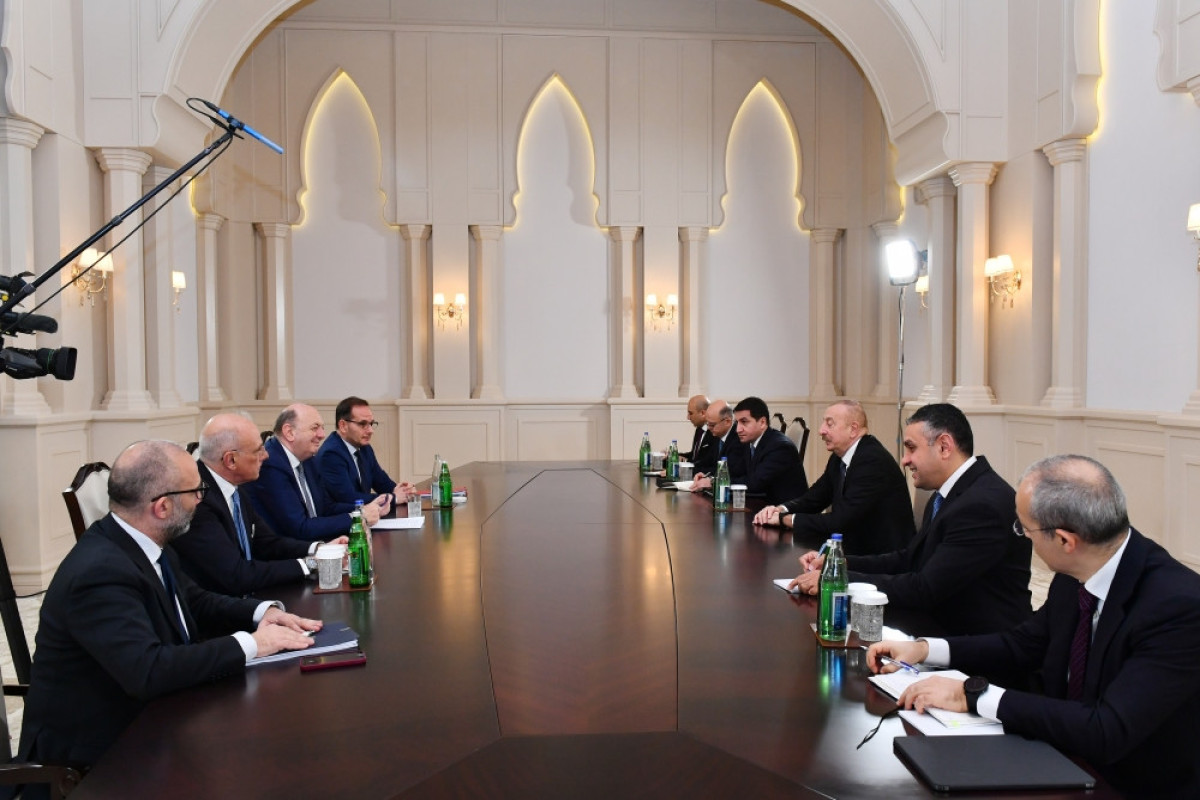 President Ilham Aliyev received Minister of Environment and Energy Security of Italy -UPDATED 