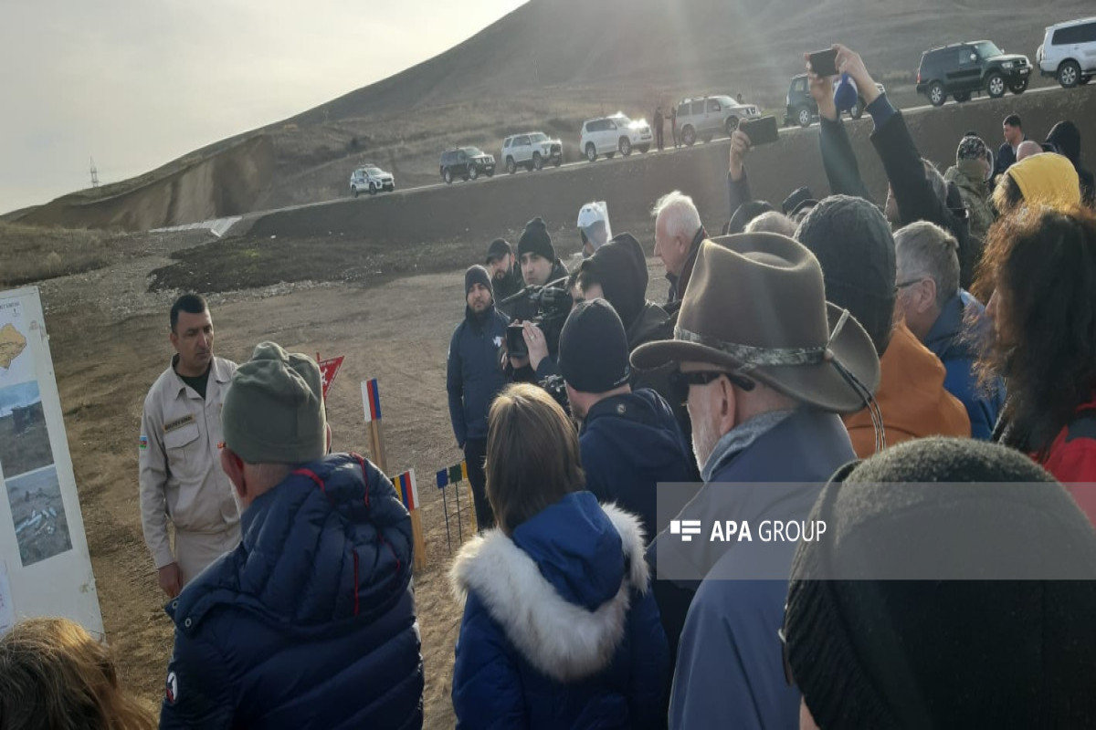 Foreign travelers view demining operations in Azerbaijan's Fuzuli-PHOTO 