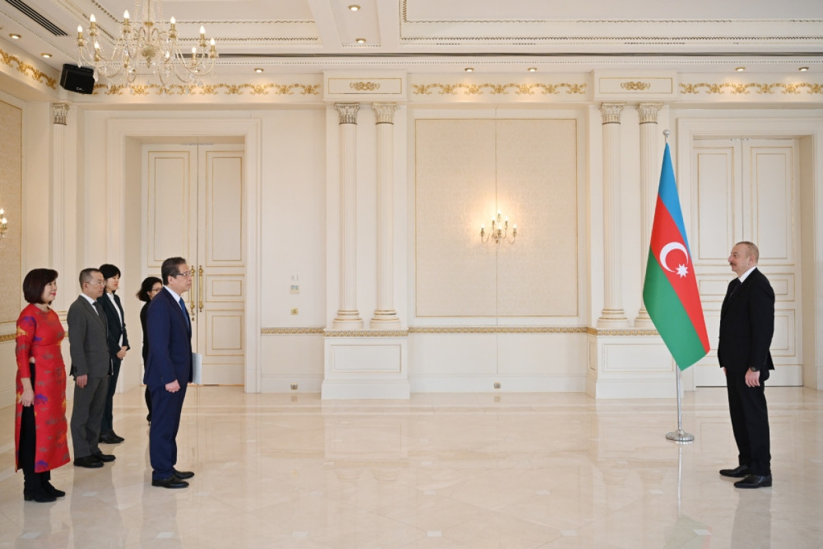President Ilham Aliyev accepted credentials of incoming ambassador of Vietnam-UPDATED 