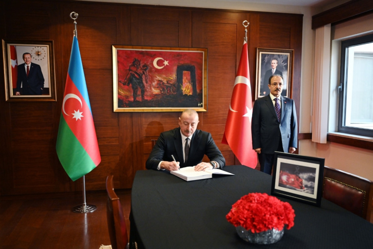 President Ilham Aliyev visited the embassy of Türkiye in Azerbaijan, and expressed condolences over heavy losses-UPDATED 