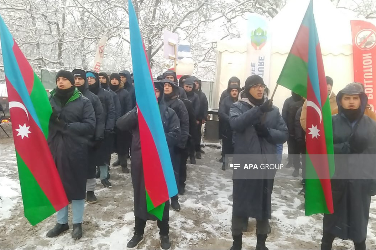Peaceful protests of Azerbaijani eco-activists on Lachin–Khankendi road enter 60th day-PHOTO 