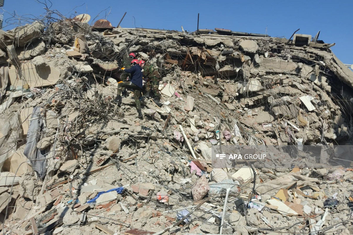 Azerbaijan's MES rescuers pull off one more dead body under rubble in Kahramanmaraş-PHOTO -UPDATED 