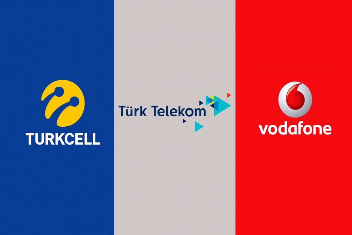 Turkiye's top mobile operators made all services free for one month