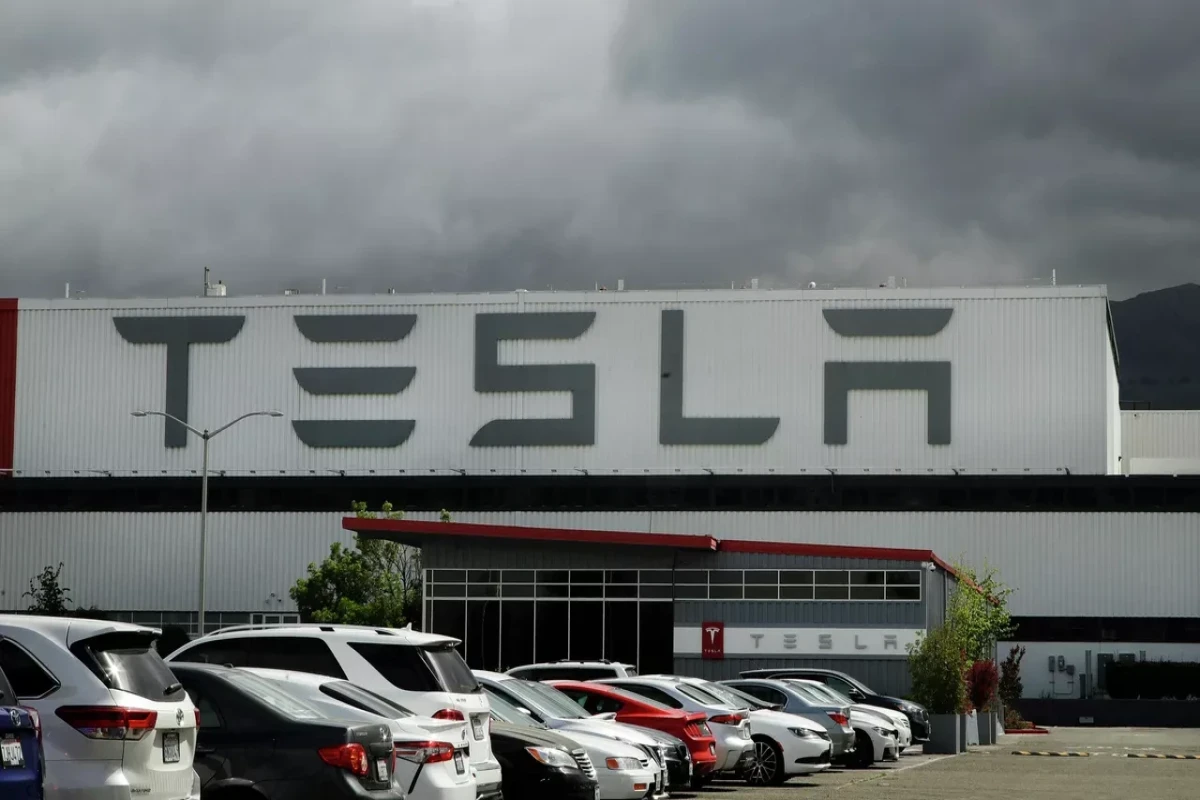 Tesla recalls over 350,000 vehicles over crash dangers posed by autopilot